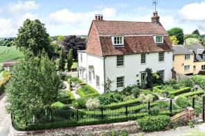 Riders Croft, Walden Road, Saffron Walden CB10 1UD