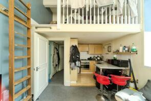 Flat 9, The Deco Building, Coombe Road, Brighton BN2 4EQ