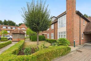 4, Saxon Place, Pangbourne, Reading RG8 7HX