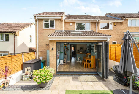Ladd Close, Bristol, Gloucestershire, BS15