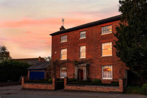 Airedale Farm, Main Street, Lutterworth LE17 5HF