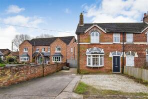 31, Low Road, Brigg DN20 0NA