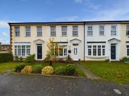 32, Simons Walk, Towcester NN12 8NX