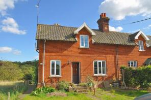 1 Owl Cottage, Freston Hill, Ipswich IP9 1AB