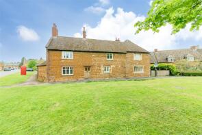 7, The Green, Oakham LE15 9LW