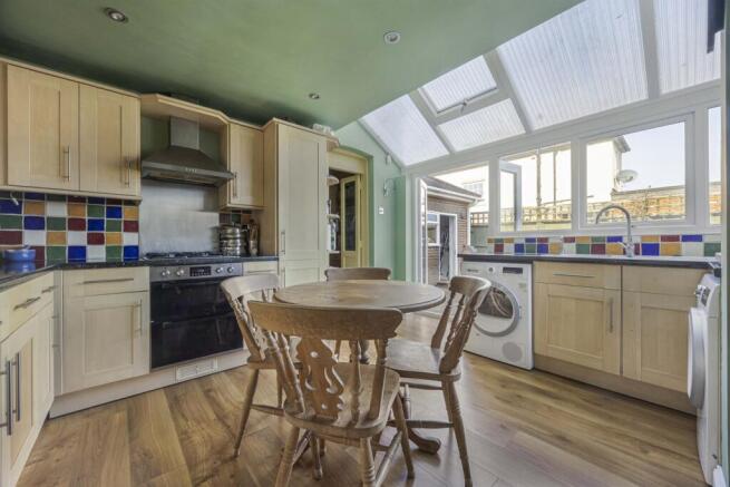 Kitchen/Breakfast Ro