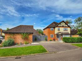 14, Hedley Way, Bedford MK45 2BY