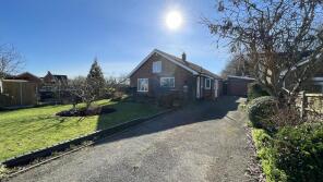 East Holme, Staithe Road, Beccles NR34 0BN