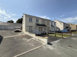 11, Moors Road, Haverfordwest SA62 3QE