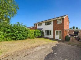 13, Mendip Close, Little Dawley, Telford TF4 3JG