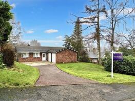 Bracken Ledge, Eastwood Rise, Baldwins Gate, Newcastle ST5 5EX