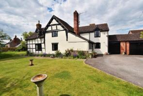 Manor Farmhouse, B4224 From Fiddlers Green To The Moors, Hereford HR1 4PG