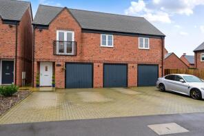 9, Peacock Avenue, Basingstoke RG23 7QQ