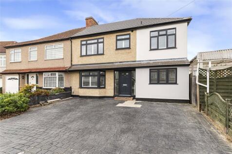 Selwyn Crescent, South Welling, Kent, DA16