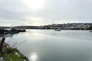 73, Trefusis Road, Flushing, Falmouth TR11 5TY