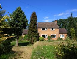 1, Forest Houses, B4696 Braydon Road Crossroads North To Railway Bridge, Swindon SN5 0AD