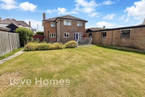 Dunstable Road, Toddington