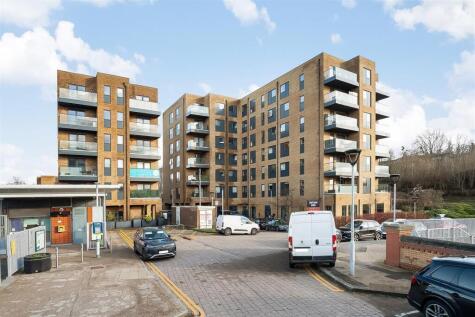 Smitham Court, Leaden Hill, Coulsdon