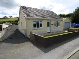 Godre Rhiw, Peniel To Rhydargaeau, Rhydargaeau, Carmarthen SA32 7DR