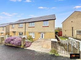 16, Pinewood Court, Blackwood NP12 2PA