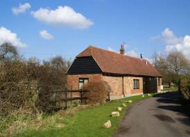 Orchard Barn, Ecclestone Court, Lower Binton Lane, Binton CV37 9TQ