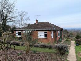 Oak Glen, Road From Junction At Manor Farm To Junction With Oaks Lane, Newent GL18 1JN