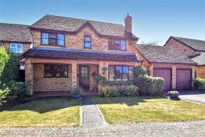 44, Dugard Way, Droitwich WR9 8UX