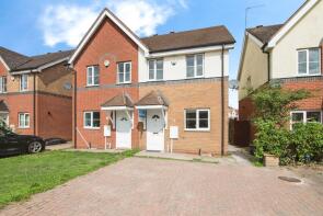 23, Churchyard Road, Tipton DY4 8UA