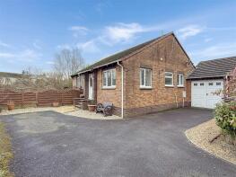 4, Bramley Meadow, Barnstaple EX32 0PB