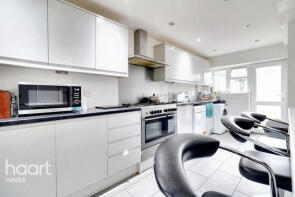 42, Wood End Green Road, Hayes UB3 2SH