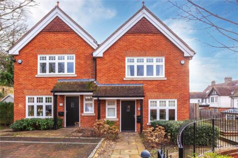 High Street, Wargrave, Berkshire, RG10