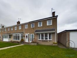 8, St Andrews Close, Aycliffe, Aycliffe Village DL5 6NA