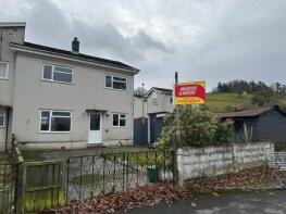 14, Bro Einon, Llanybydder SA40 9RT
