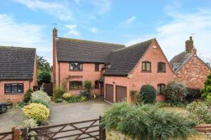 4, High Street, Towcester NN12 7RP
