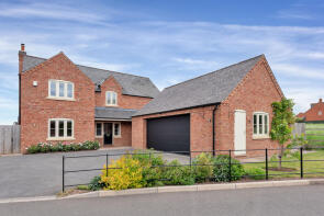 5, Chestnut Farm Close, Loughborough LE12 6SF
