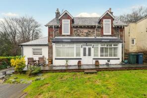 Aurn Cottage, Spys Lane, Helensburgh G84 8RA