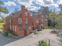4, Millfield House, Ashwells Road, Pilgrims Hatch CM15 9SE