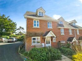 27, Millways, Freshwater PO40 9SF
