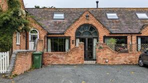 Lantern Cottage, Abbots Court, Ab Lench Road, Abbots Lench, Evesham WR11 4UP