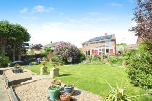30, Meadway, Salisbury SP3 4HE