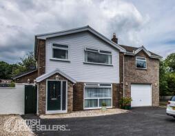 1, Fforestfach, Tycroes, Ammanford SA18 3PT
