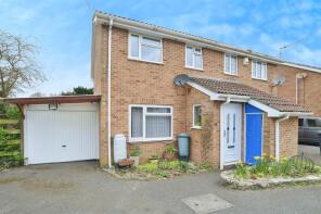 17, Camellia Close, Wimborne BH21 6UD