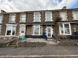 7, School Road, Neath SA10 6JJ