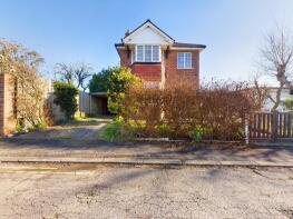 3, Riviera Drive, Bridlington YO15 1EL
