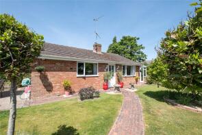 1, New Farm Bungalows, A338 East Grafton East To Middle Road To Wilton, Marlborough SN8 3DQ