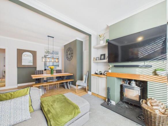 Living Room / Diner