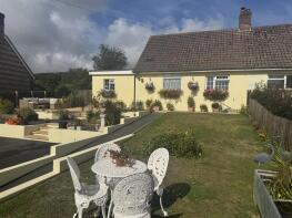 Jesmond Dene, Hartfoot Lane, Dorchester DT2 7PF