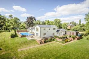Pipers End, Pump Hill, Buntingford SG9 0HQ