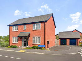 44, Sylvanus Drive, Gloucester GL2 5LZ