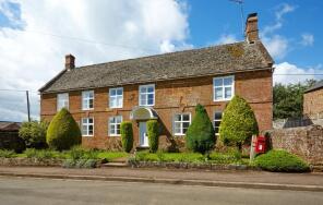 Dolphin House, Street Running Parallel To Oxhey Rise, Banbury OX15 4JZ